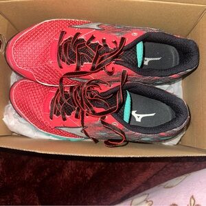 Mizuno Women's Red Running Shoes